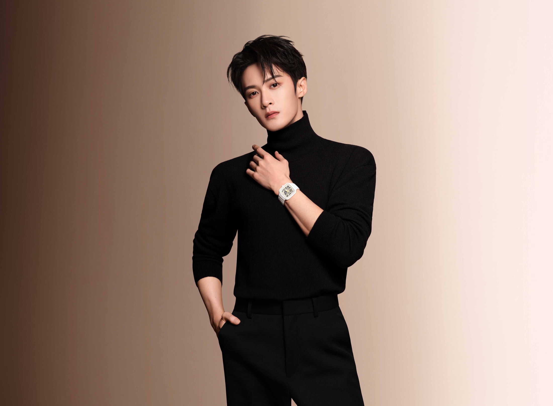 Rado 瑞士雷达表全球品牌代言人檀健次佩戴腕表